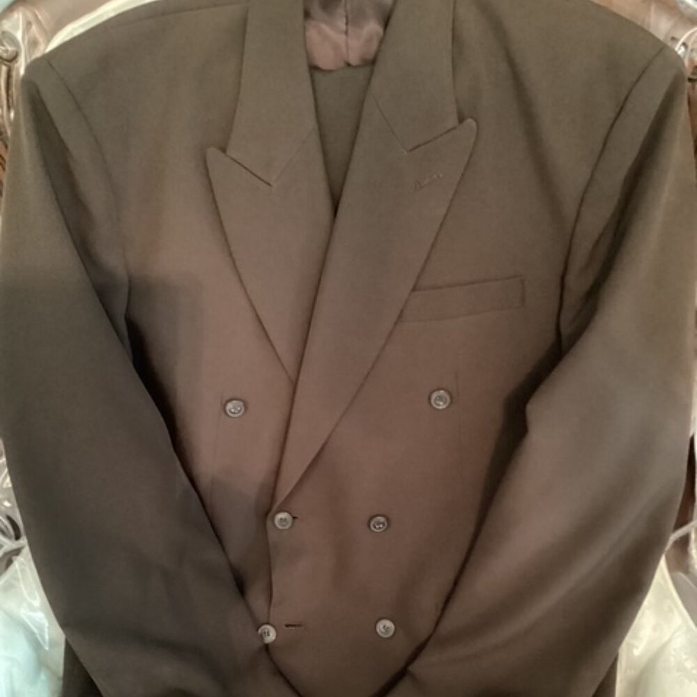 A suit to add to any man's style